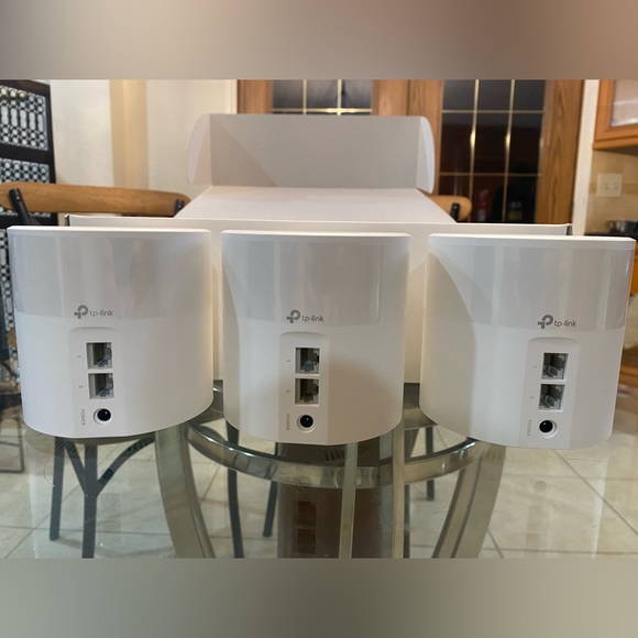 TP Link Deco 6 Mesh WiFi router- 3 pack - Picture 3 of 4